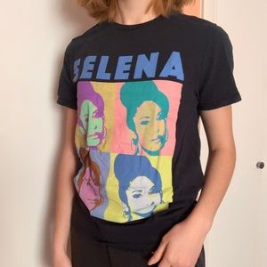 SELENA pop art graphic t-shirt
